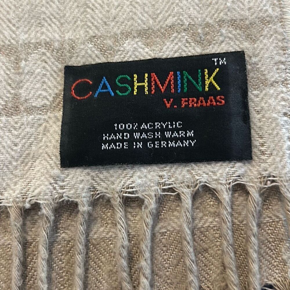 German Made Scarf - Picture 2 of 5